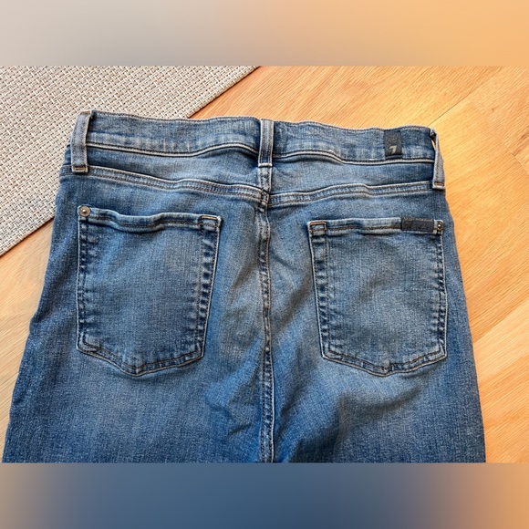 7 for all mankind Los Angeles - Picture 8 of 9